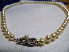 mikimotopearls.jpg